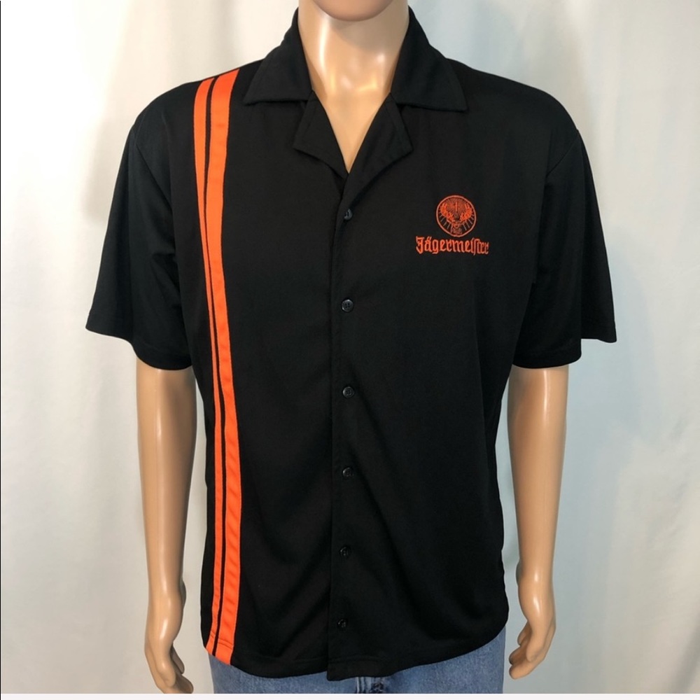 Jaegermeister Menโs Large Button Up Collared Shirt